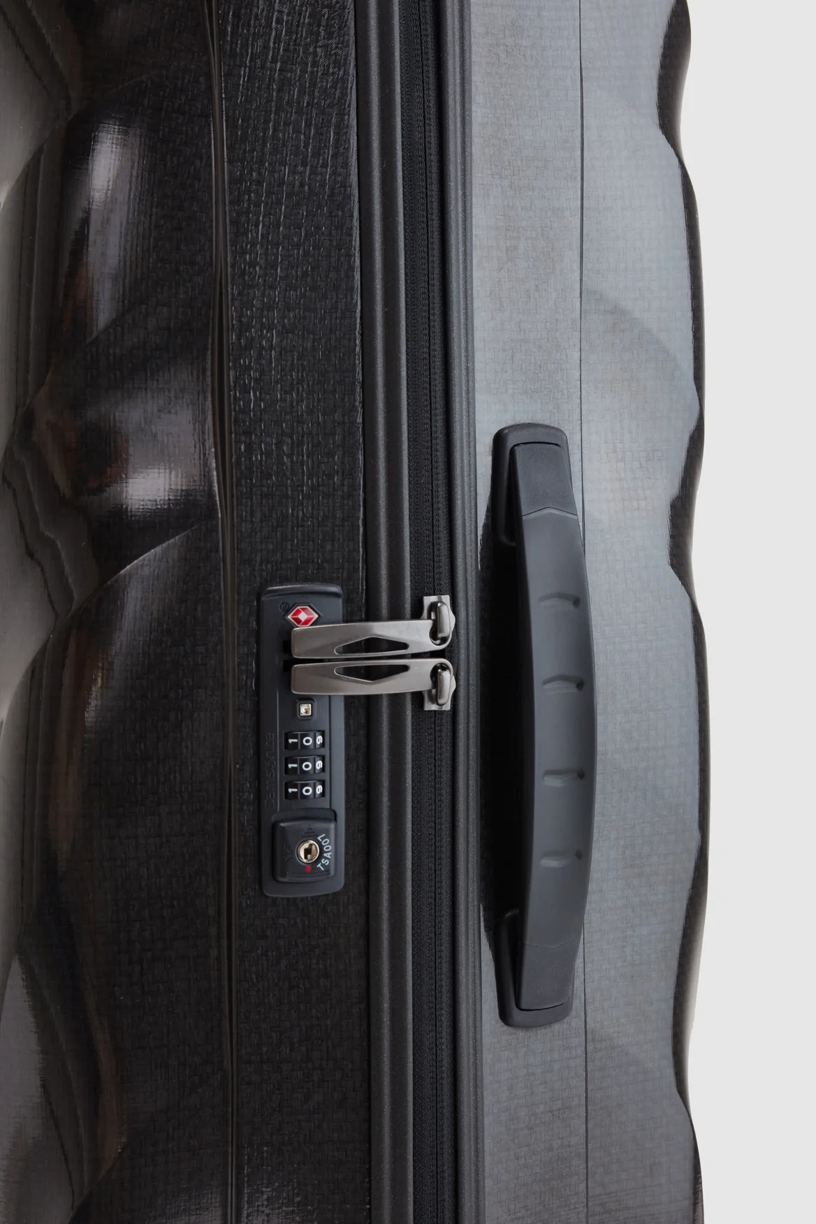 C-Lite Check-In 69cm Suitcase - Image 7