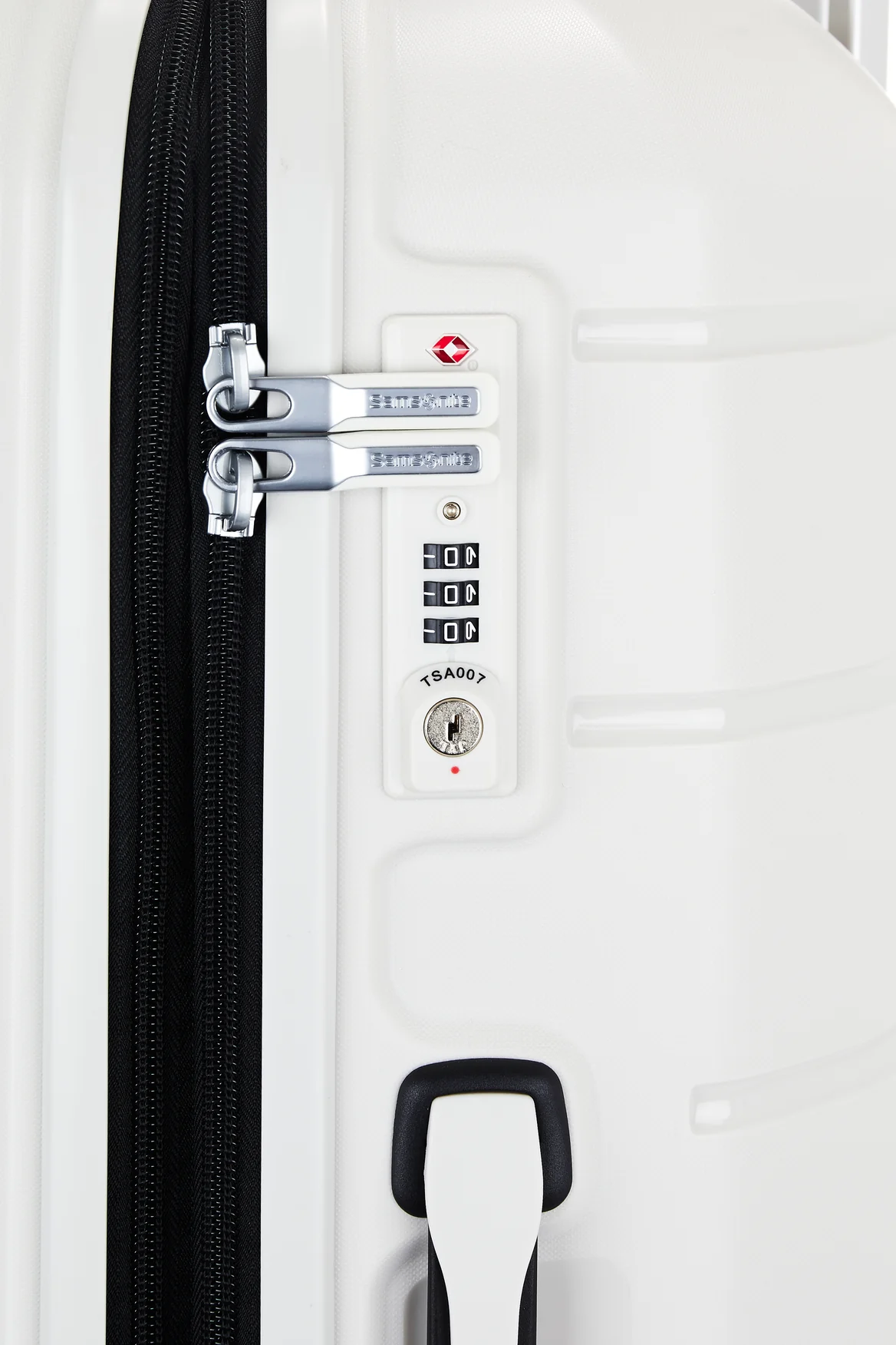 Oc2lite Check-In 81cm Suitcase - Image 7
